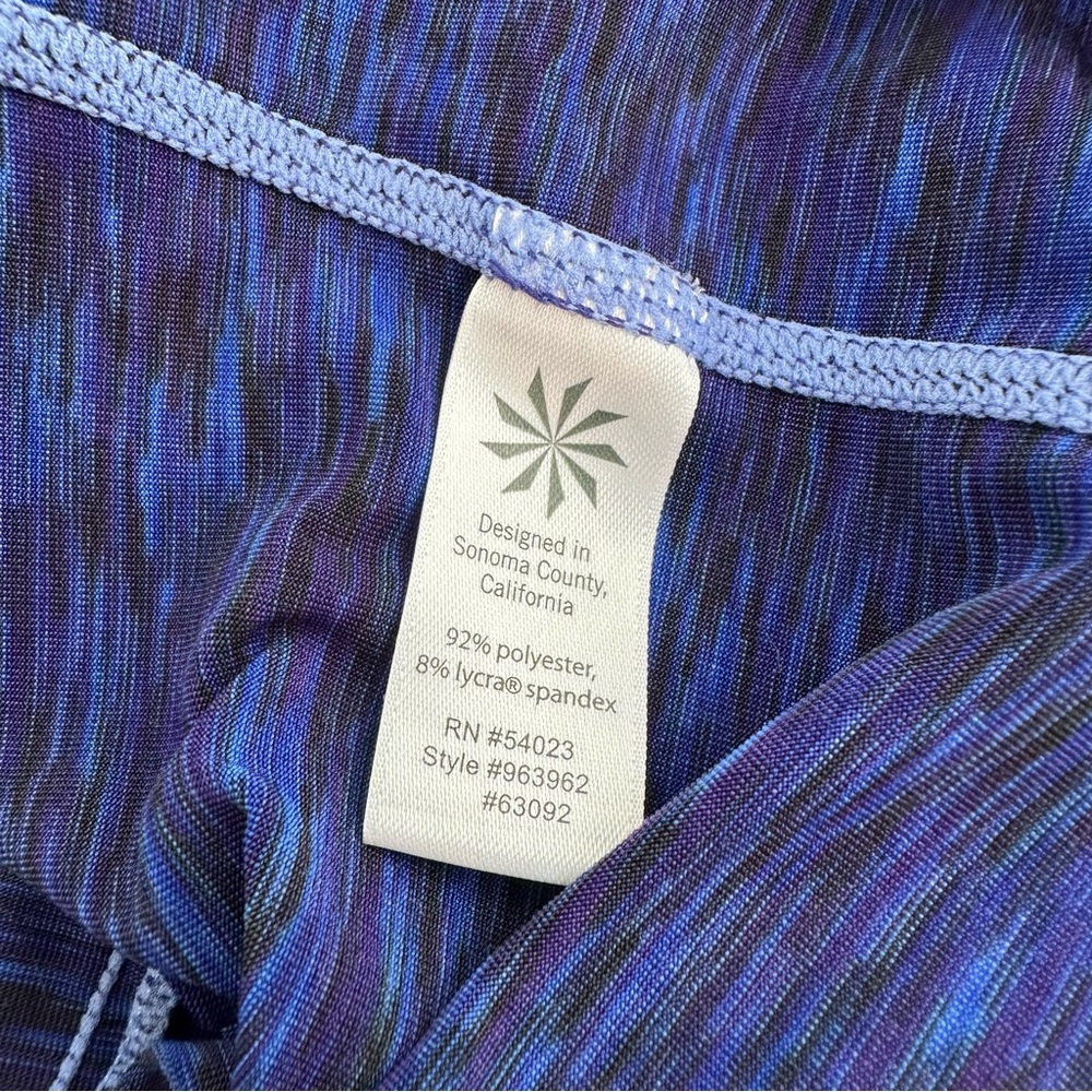 Athleta Purple and Blue Pop Space-Dye Athletic Tee, Small - Picture 10 of 12